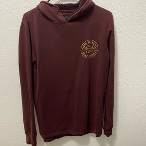 Maroon woman’s sweatshirt